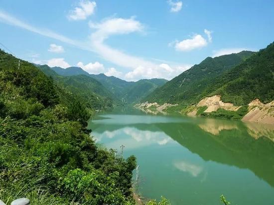 太荒初境什么灵根强游戏画面